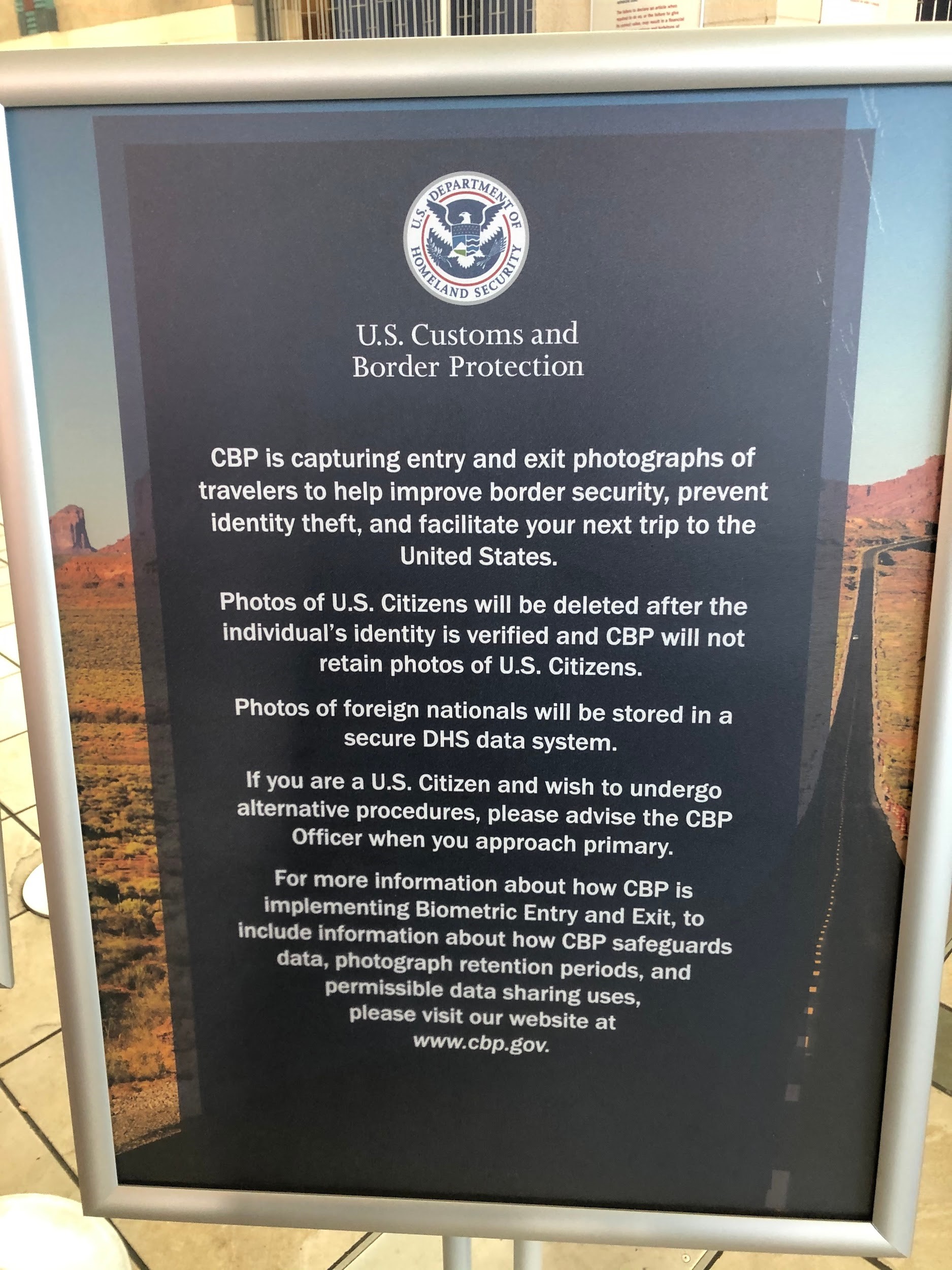 A sign allowing U.S. citizens to opt out of facial scans